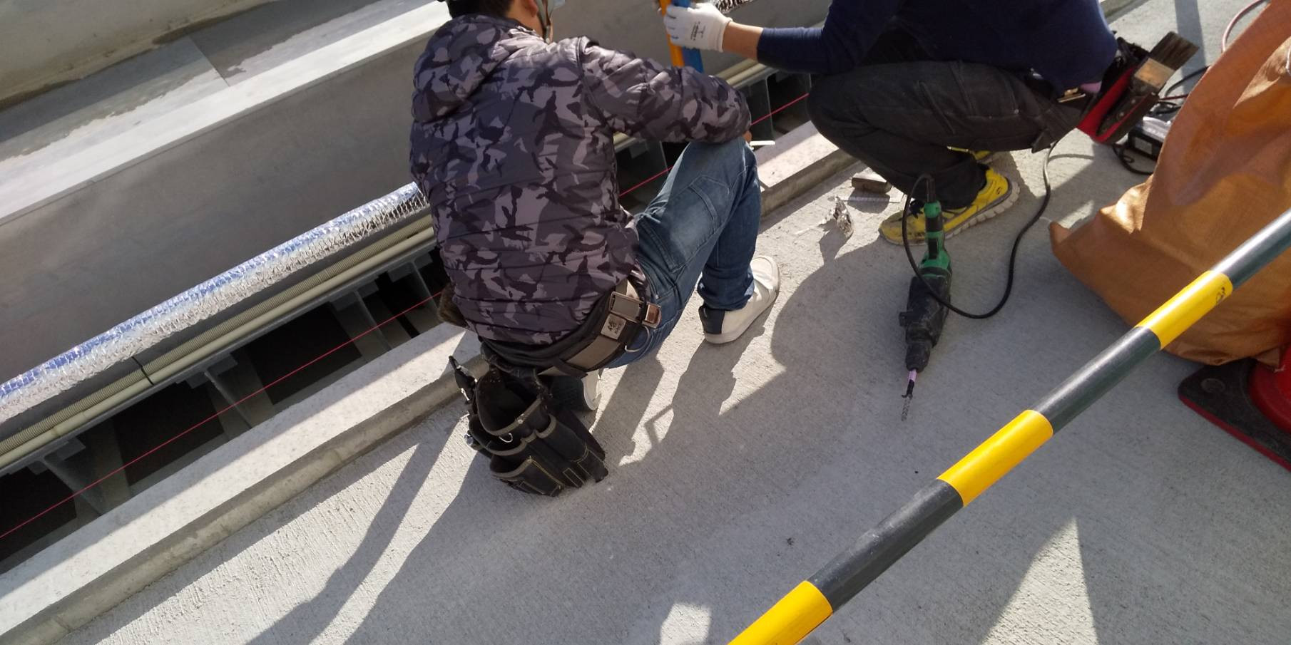 バリカー設置作業